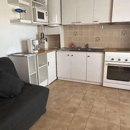 Hébergement de vacances Maison Cosy 2 Pieces, Et Centre A 300m, Terrasse, Tv, Animaux Permis - - Fr-1-224b-192 *